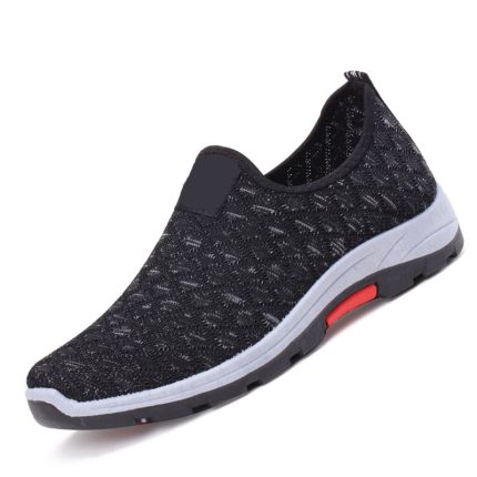 Slip on Men's Shoes Round Toe Men Sneakers 2021  Mesh Running Shoes Man Low Top Sports Shoe Summer Sport Men Plus Size Shoes Q9